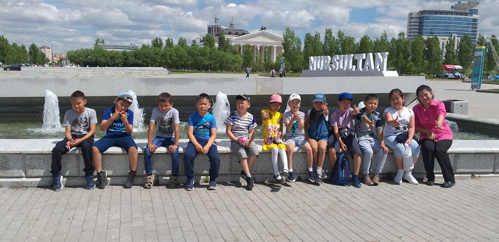 Балдырғандар  бас қаланы аралады