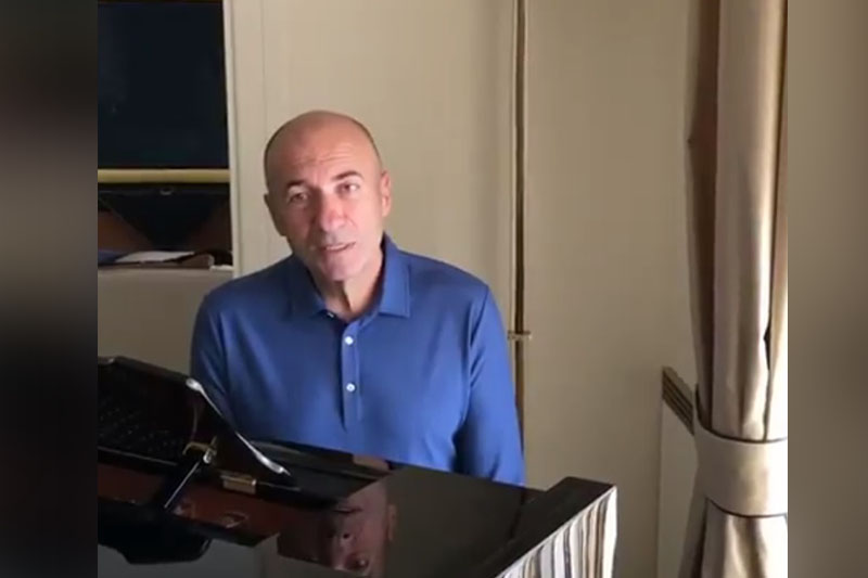 Игорь Крутой Димаш жолдаған эстафетаны қабыл алды