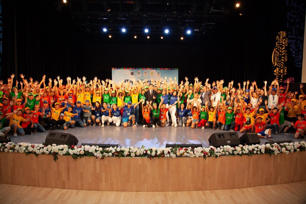 «Туған елге саяхат» жасады