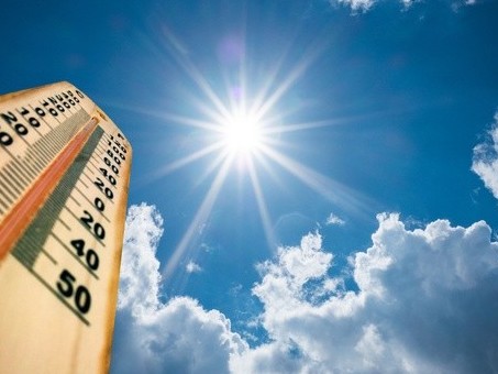 Бүгін күн ыстық болады