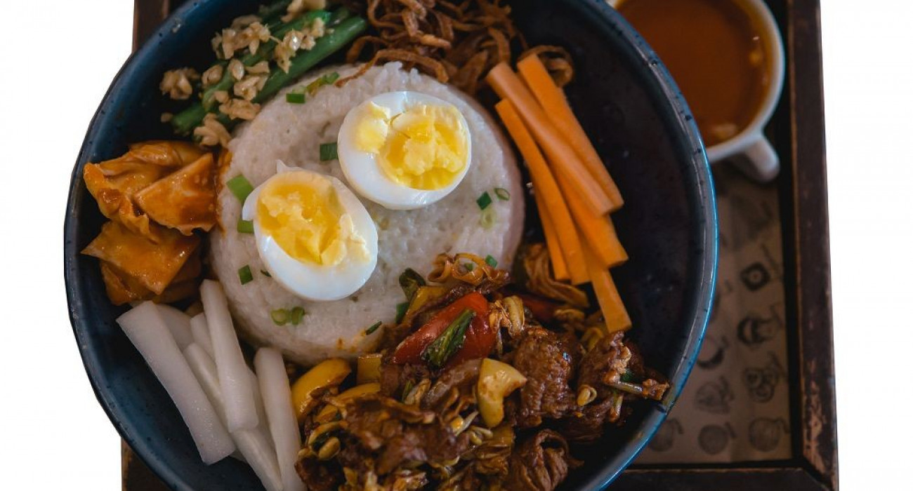 Арық қыздардың сексуалды суреттері