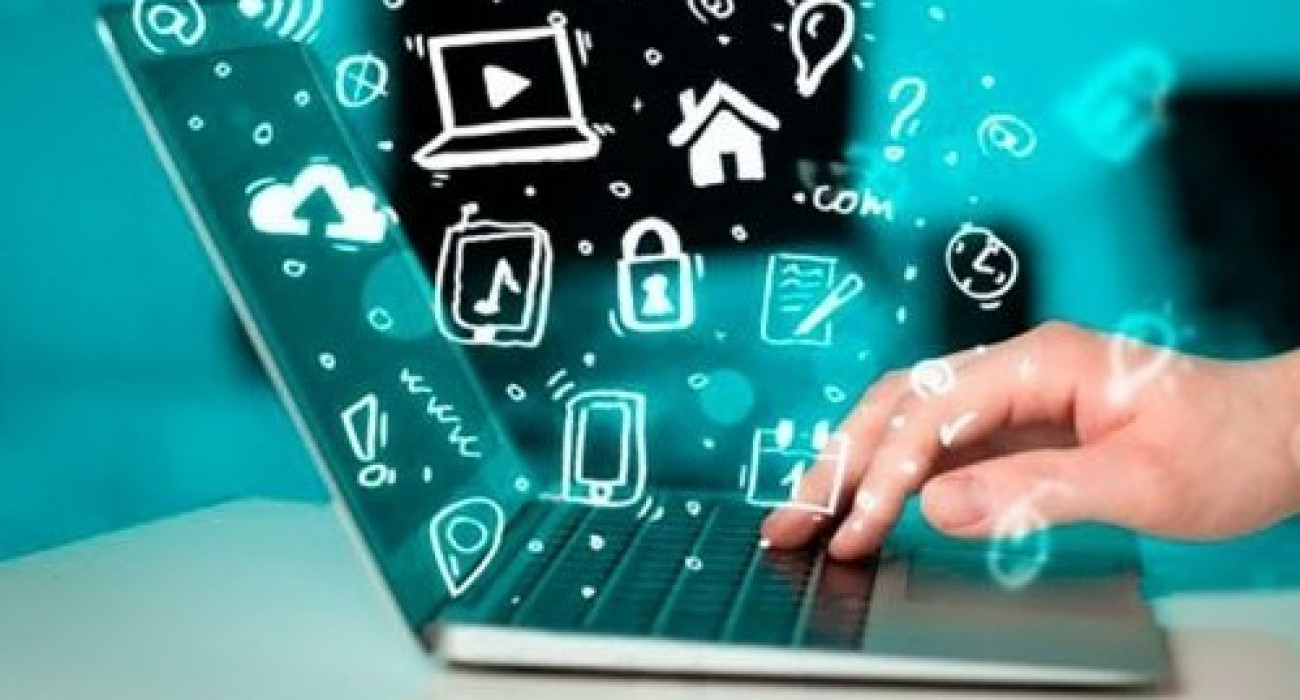 Шоколадты суфле шашқа арналған түсті фотосурет