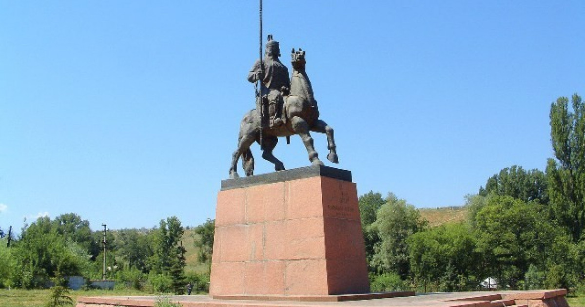 Нонна Гришаеваның трафарет болған порно видеосы