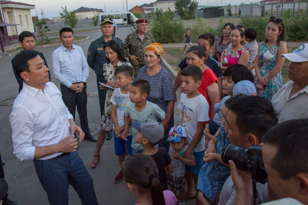 Елорда әкімі Ұлттық ұланның отбасыларымен кездесті