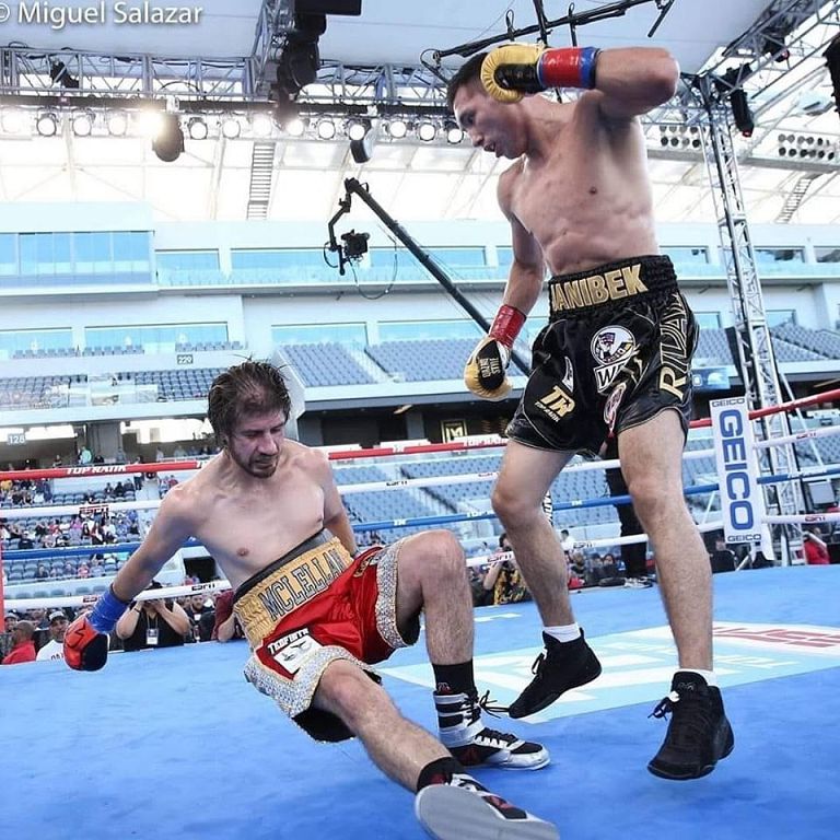 Стюартты сұлатып салды