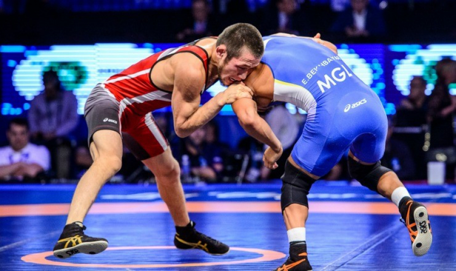 Еркін күрес: Әлем чемпионатында белдесетін балуандар анықталды