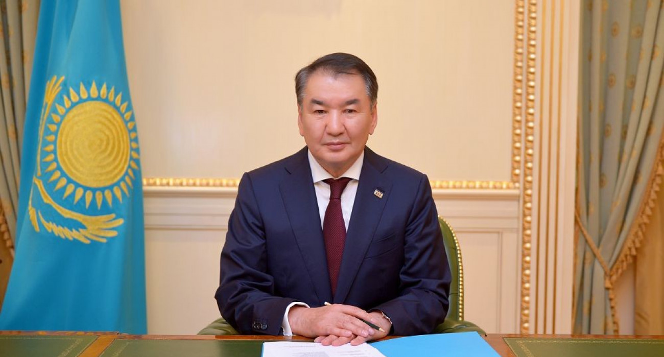 Волосатые письки туралы жақын пландағы порно видеолар