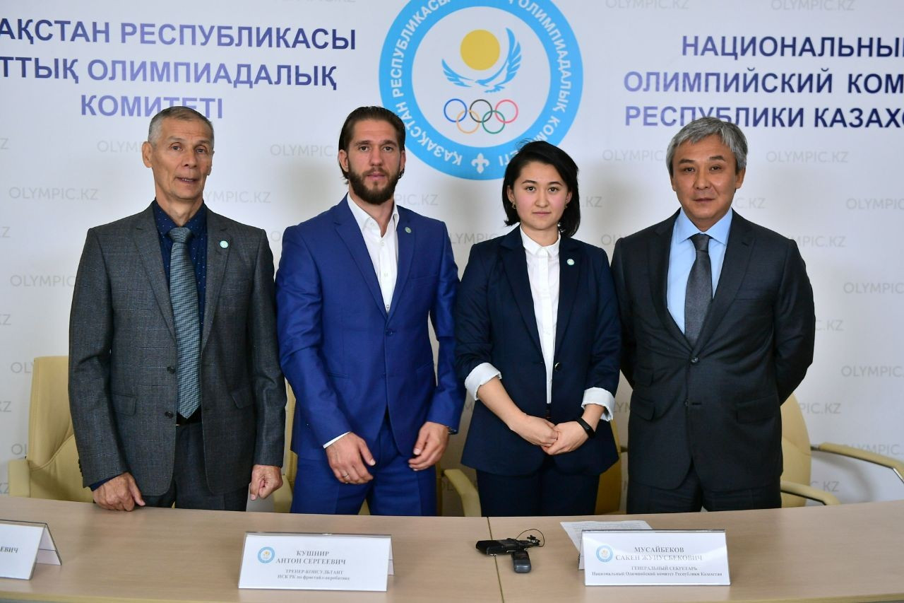 Фристайлдан Олимпиада чемпионы Қазақстан акробаттарының кеңесшісі болып тағайындалды