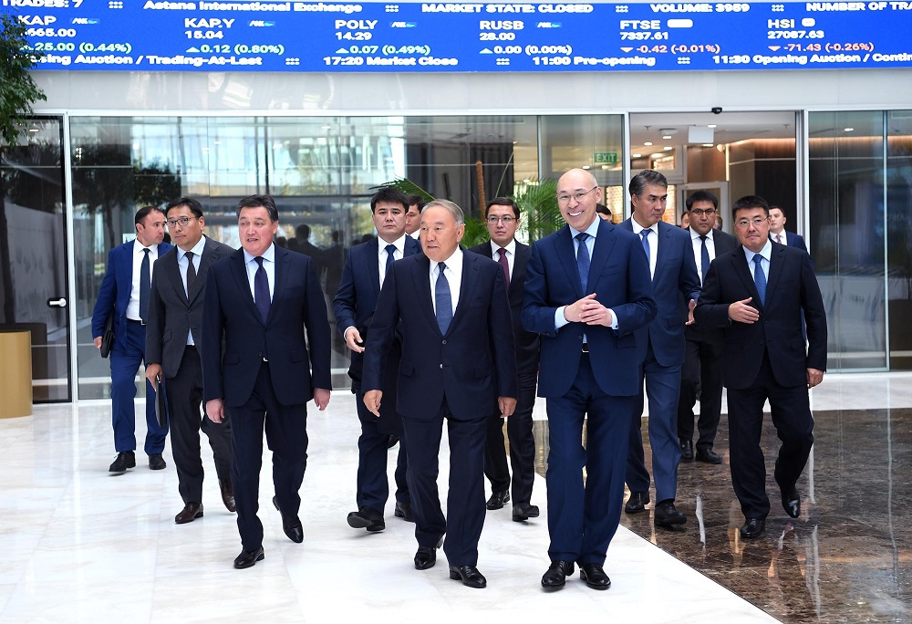 Елбасы «Астана» Халықаралық қаржы орталығына барды