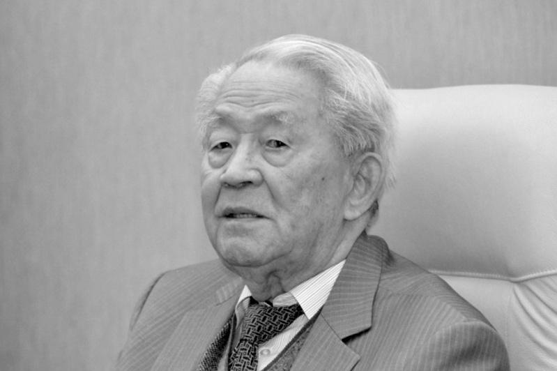 Алматы жұрты журналистика абызы Әбілфайыз Ыдырысовпен қоштасты 