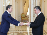 Қазақстан Елшісі Түрікменстан Президентіне Сенім грамоталарын табыстады