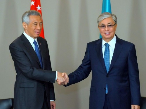 Қазақстан Президенті Сингапур Премьер-Министрі Ли Сянь Лунмен кездесті