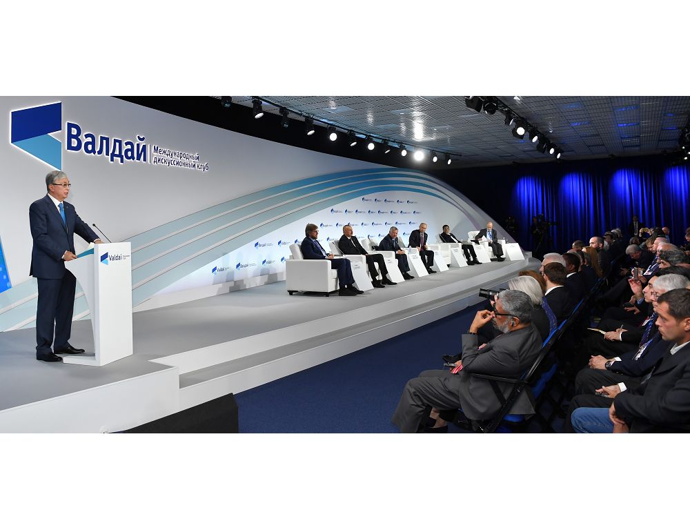 Басқа басылымдардан: Алқалы жиын Шығыс тақырыбына арналды