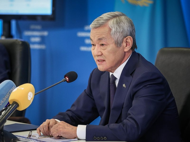 Б.Сапарбаев Ұлттық қоғамдық сенім кеңесі мүшелерімен кездесті