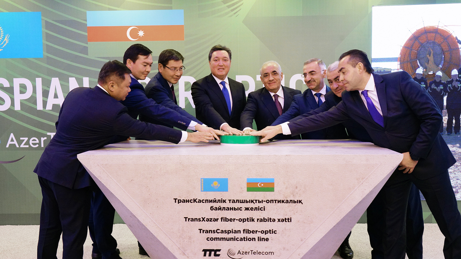 Қазақстан-Әзербайжан Премьер-Министрлері Каспий теңізінің түбінде салынатын ТОБЖ құрылысын ашты