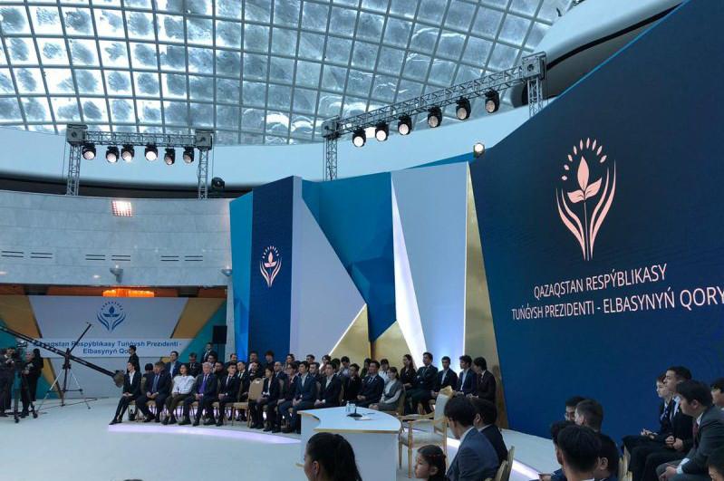 Елбасы дарынды жастармен кездеседі