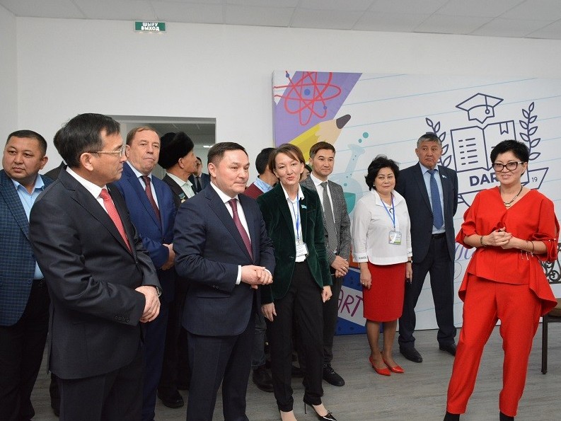 Елорданың іргесіндегі Қосшы ауылында «Дара - бизнес академиясы» мектеп-лицейі ашылды