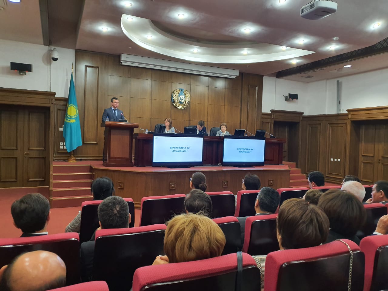 Елжан Біртанов: Мәселе пациенттің пайдасына шешілуі тиіс