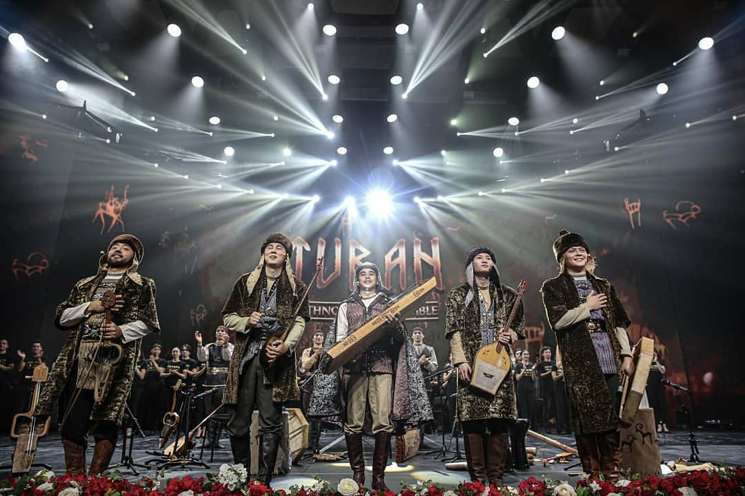 Дәстүрлі музыка думаны