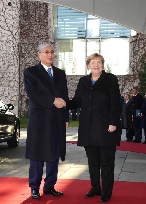Қазақстан Президенті Ангела Меркельмен кездесті