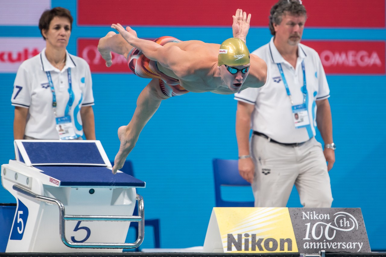 Жүзу: Дмитрий Баландин күміс медаль иеленді