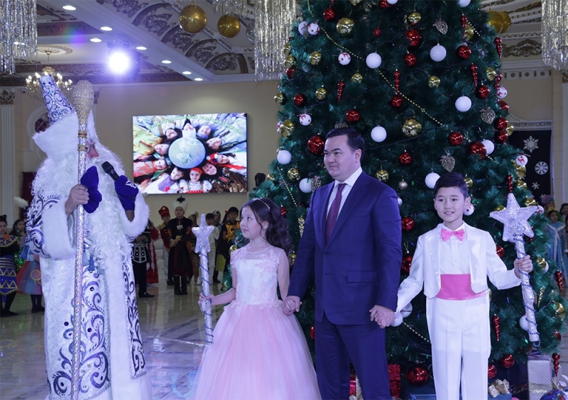 Қарағандыда облыс әкімінің шырша мерекесі өтті