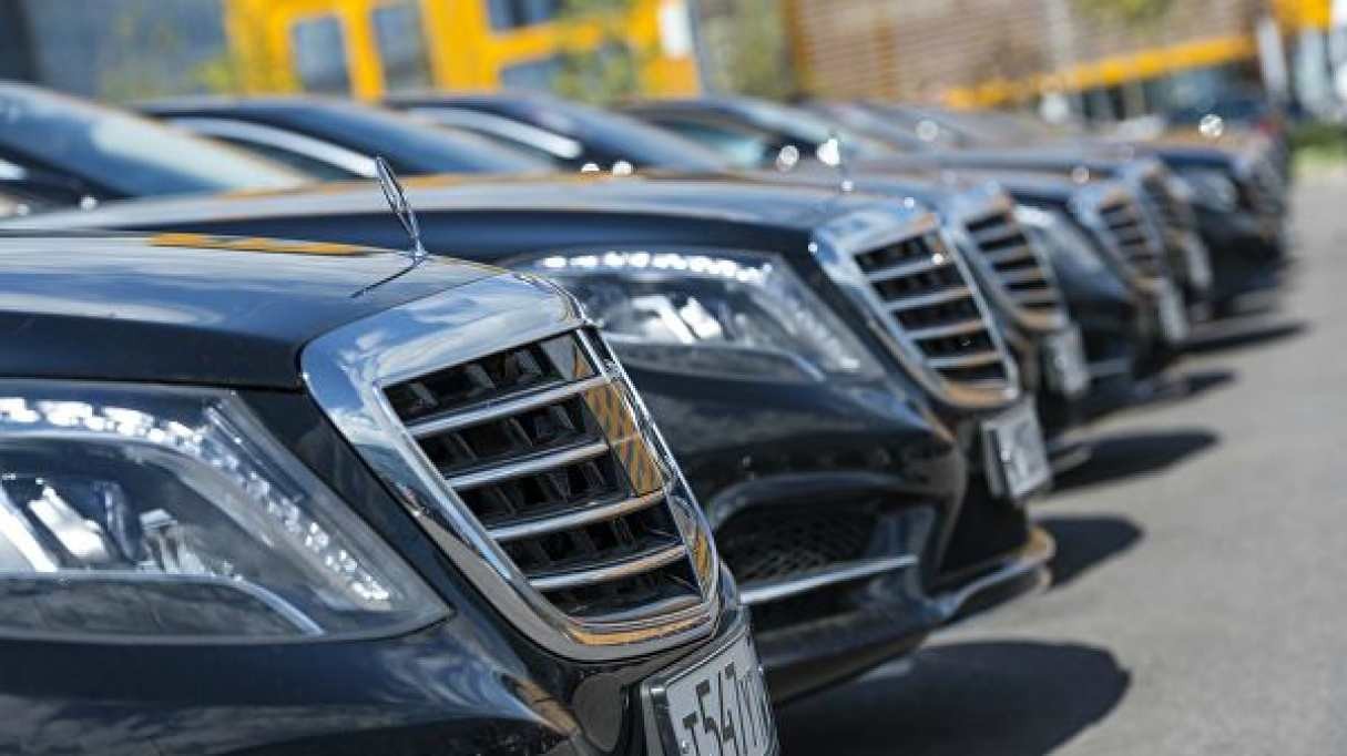 Президент шетелдік нөмірі бар көліктерге қатысты тапсырма берді