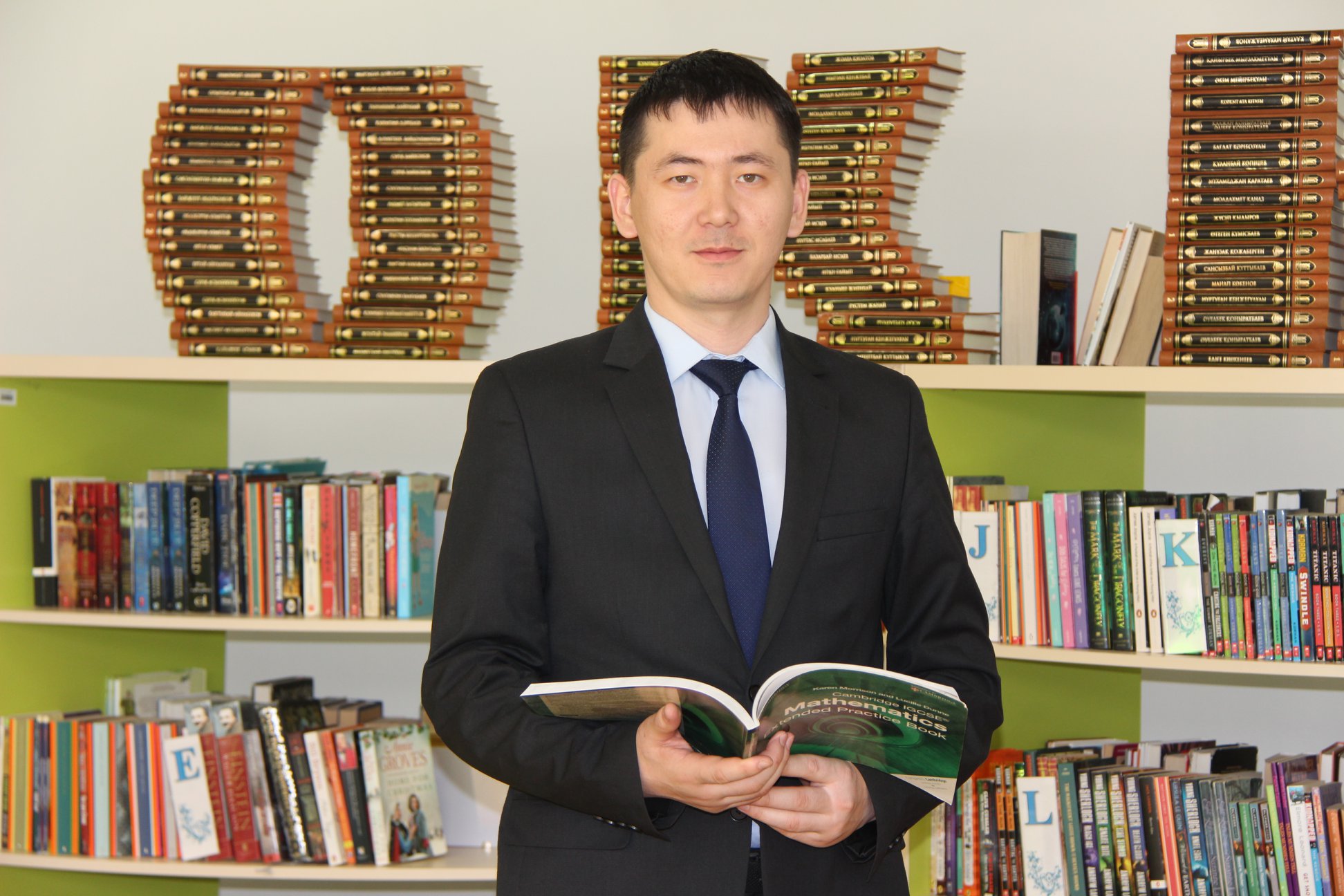 Назарбаев Зияткерлік мектебінің мұғалімі қазақ тілді математика сайтын жасап шығарды