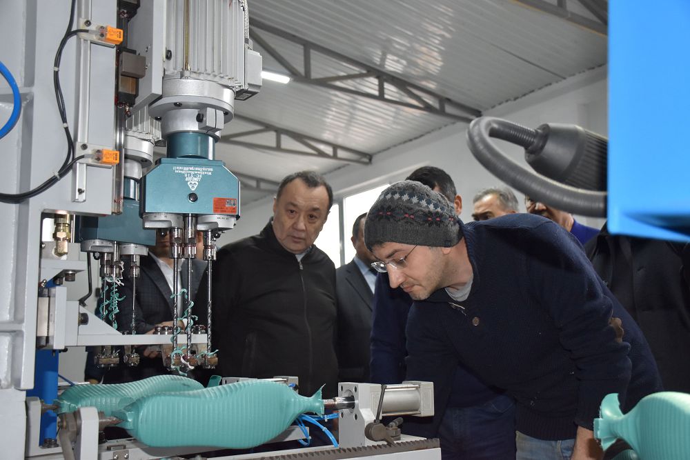 С.Жақсыбеков: Жеңіл өнеркәсіп саласы терең зерттеуді талап етеді