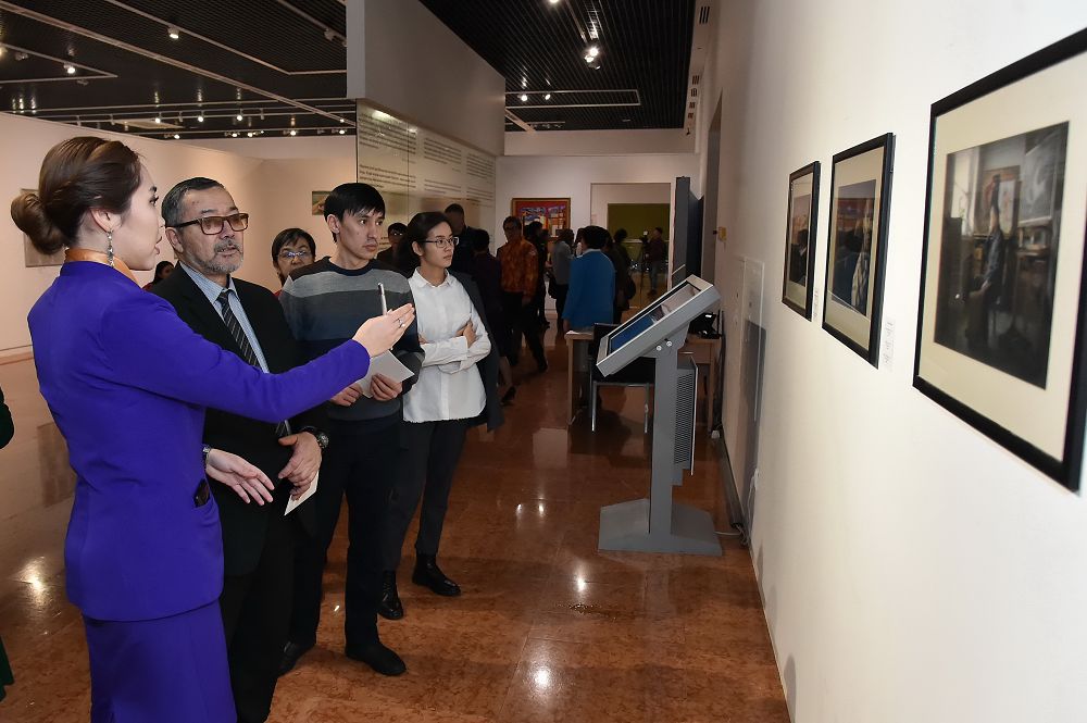 Өткен ғасыр өрнегі