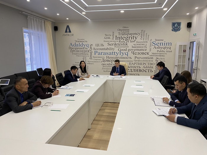 ШҚО: Экологиядағы сыбайлас жемқорлық тәуекелдерін талдау нәтижелері талқыланды