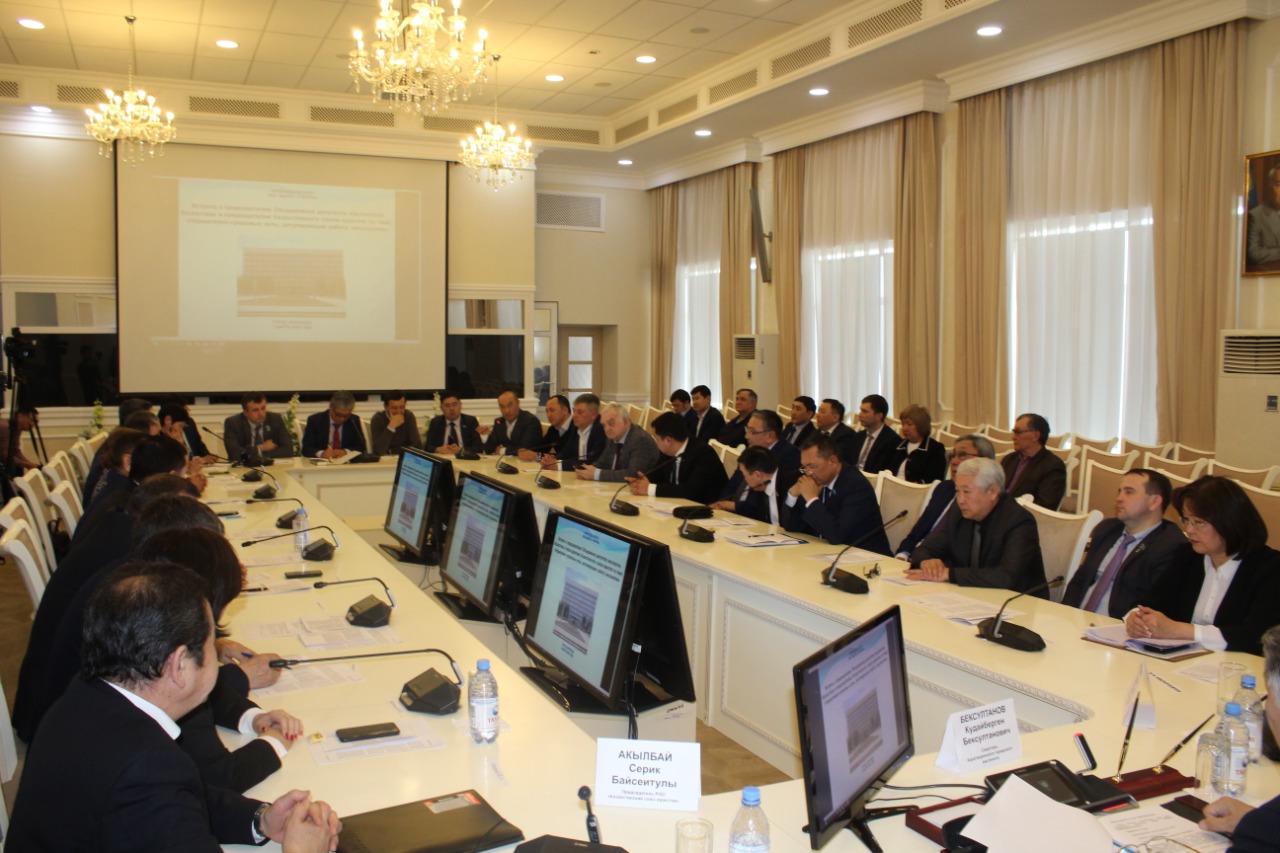 Мәслихат депутаттарына арналған құқықтық сауаттылық семинары басталды