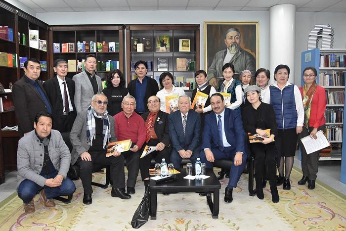 Алматыда Абайдың 175 жылдығына арналған әдеби кеш өтті