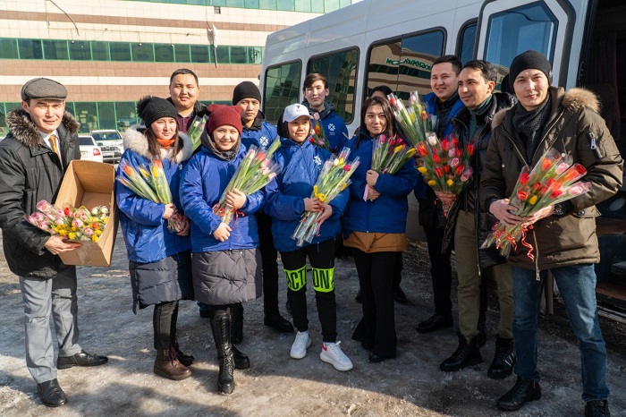 Елордалық волонтерлер «Көктем шуағы» акциясын өткізді