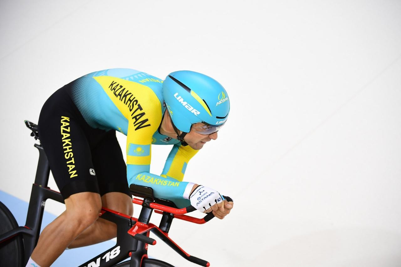 Тректегі велоспорт: Қазақстан құрамасы Олимпиадаға үш жолдама жеңіп алды