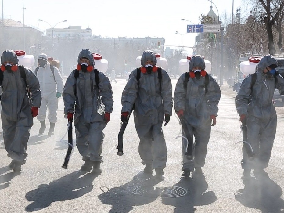 Елордада дезинфекциялау жұмыстары жүріп жатыр (видео)