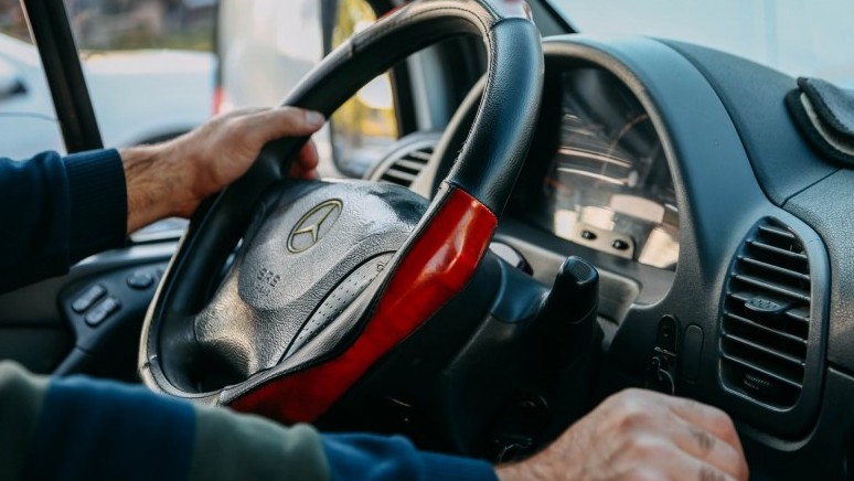 Маңғыстау: Мас күйде екінші рет көлік жүргізген жүргізуші қолға түсті