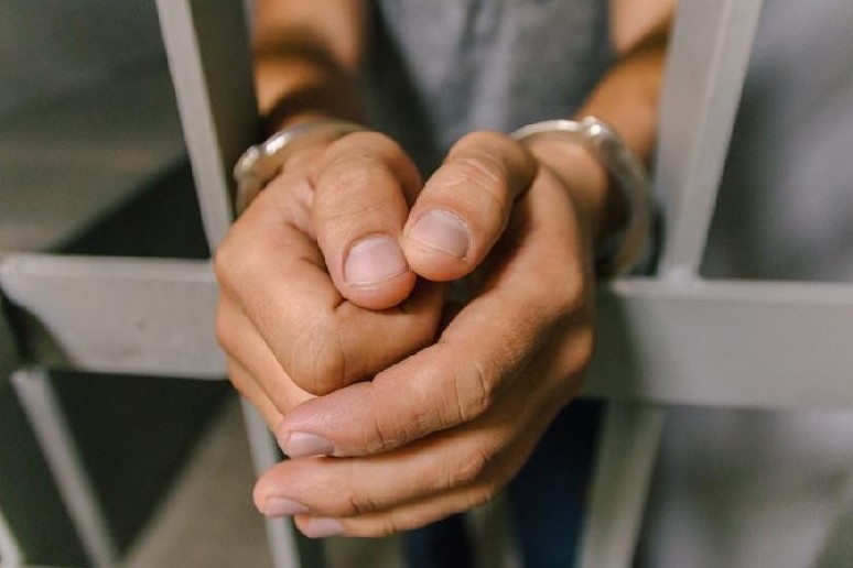 Даниал Ахметовтің қарындасына шабуыл жасағандар сотталды