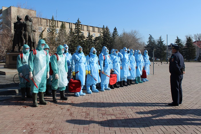 Орал қаласында Назарбаев даңғылы толық дезинфекцияланды