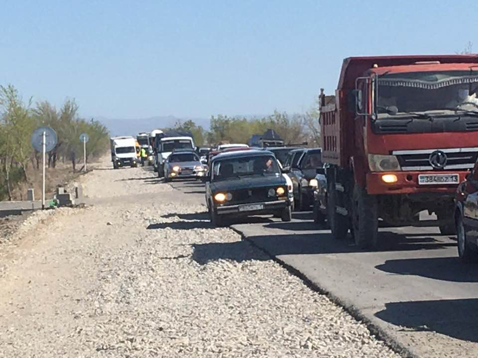 «Әлемге танымал жазушымын» деп әдепсіздік танытты
