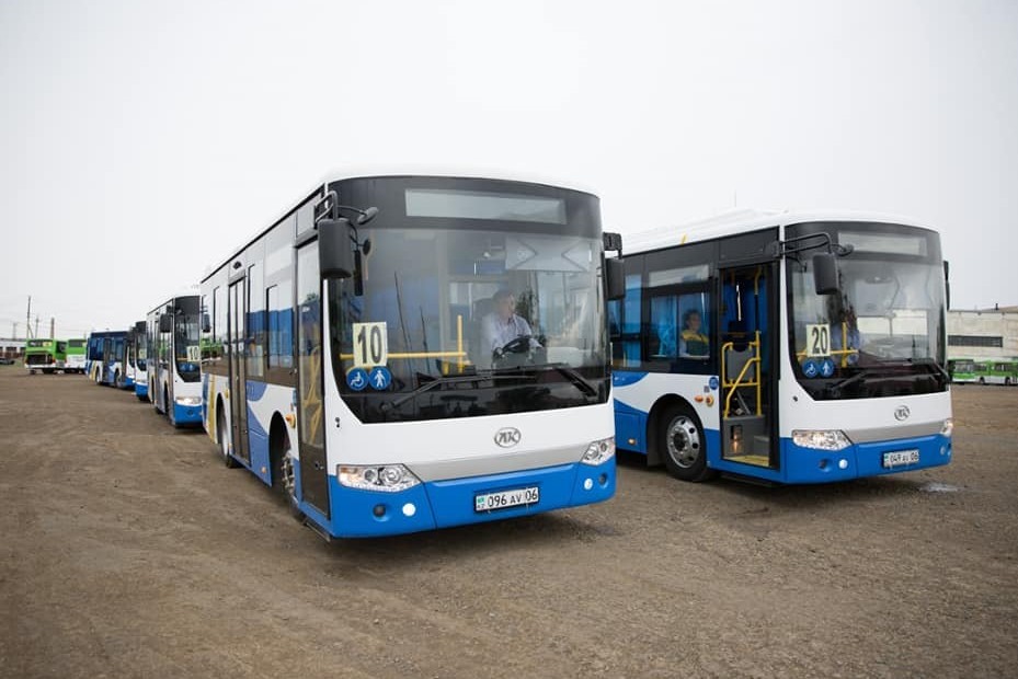 Атырау автобустарында жолаушылар ағыны 60 мыңға азайды