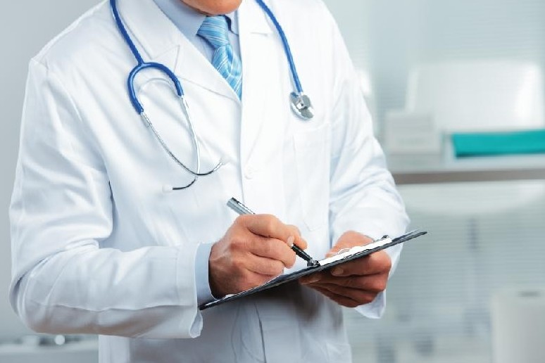 Қарағанды облысында дәрігерлерге сыйақы беріле бастады