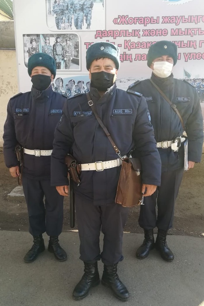 Оралда Ұлттық ұлан сарбаздары тонаушыны ұстады