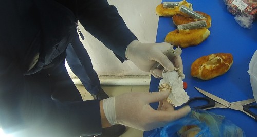 Қызылорда: Бәліш арасынан есірткі табылды