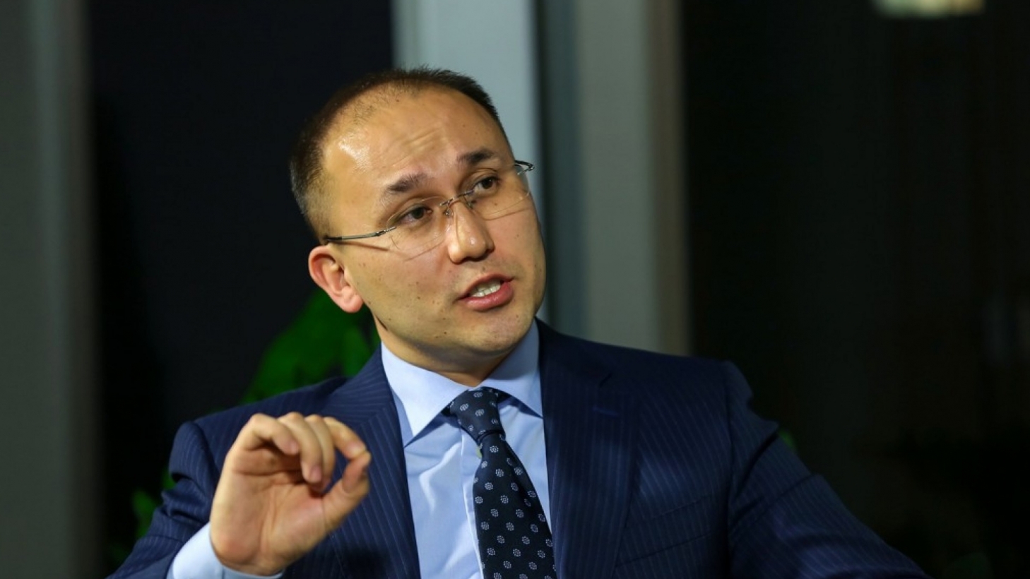 Дәурен Абаев коронавирустан көз жұмған азаматтың жақындарына көңіл айтты