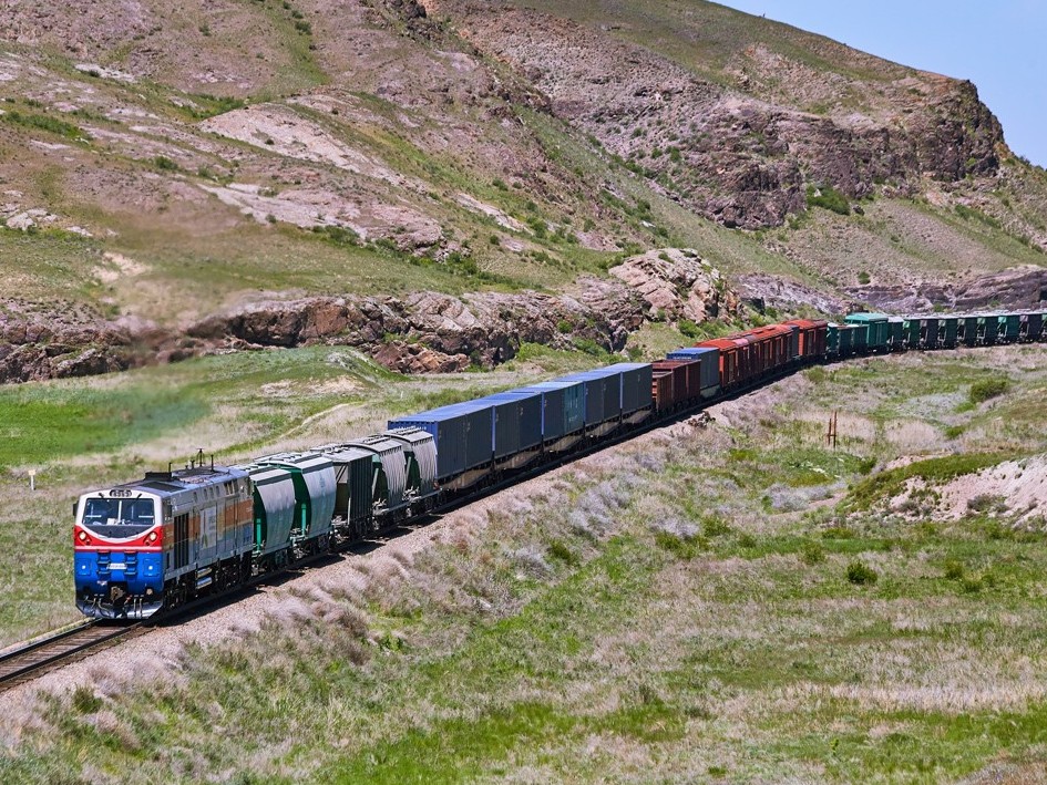 Маңғыстауға келетін барлық жолаушылар пойызы тоқтайды