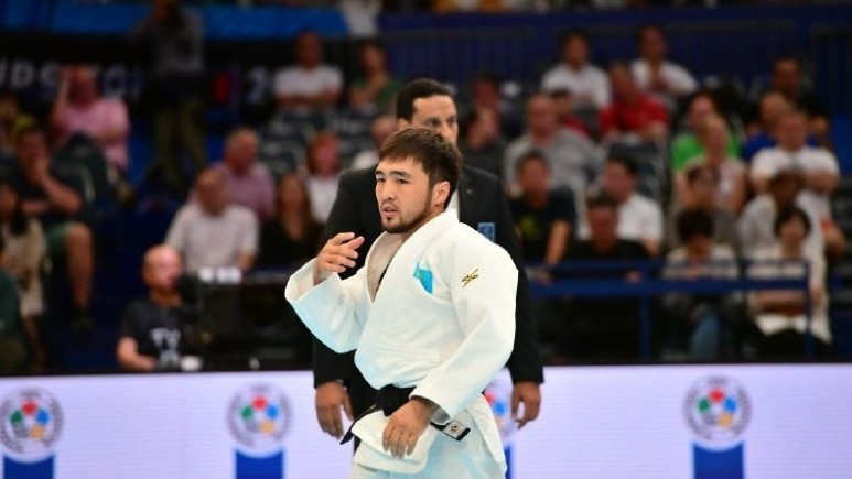 Елдос Сметов Олимпиадалық рейтингте үздік үштікте келеді