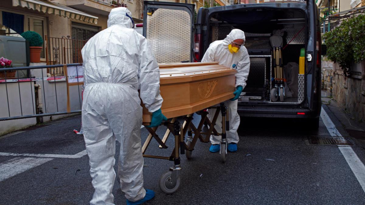 Мәйітті туыстарына беруге болмайды