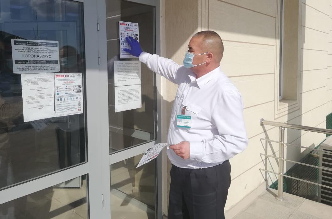 Түркістан: Еріктілер жадынама таратып, тұрғындардың есіне салды