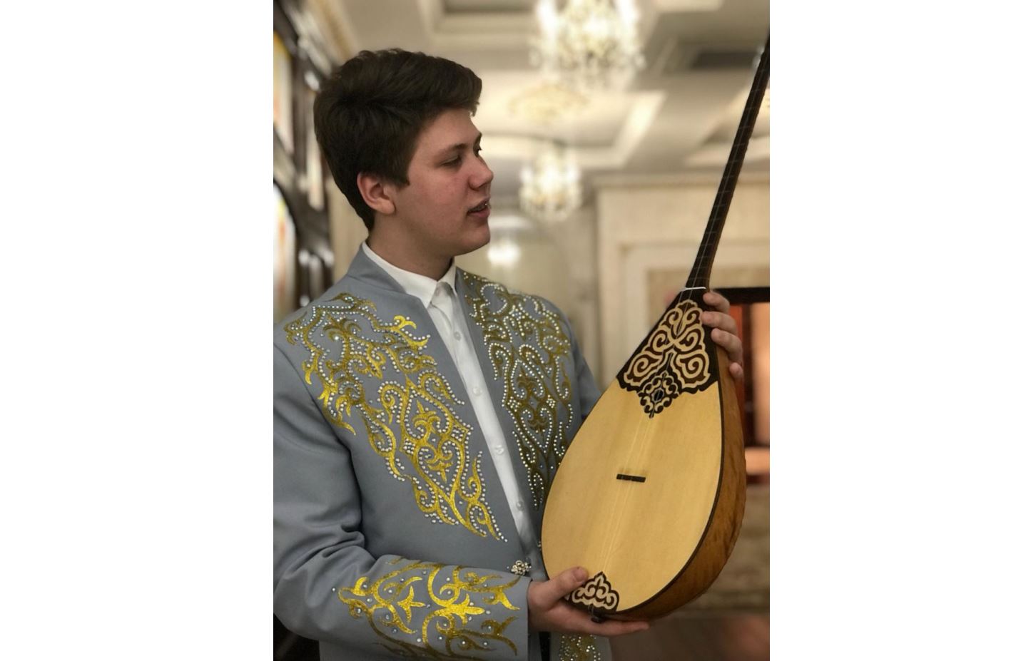 Бәрі оны қазақтың баласы дейді (видео)